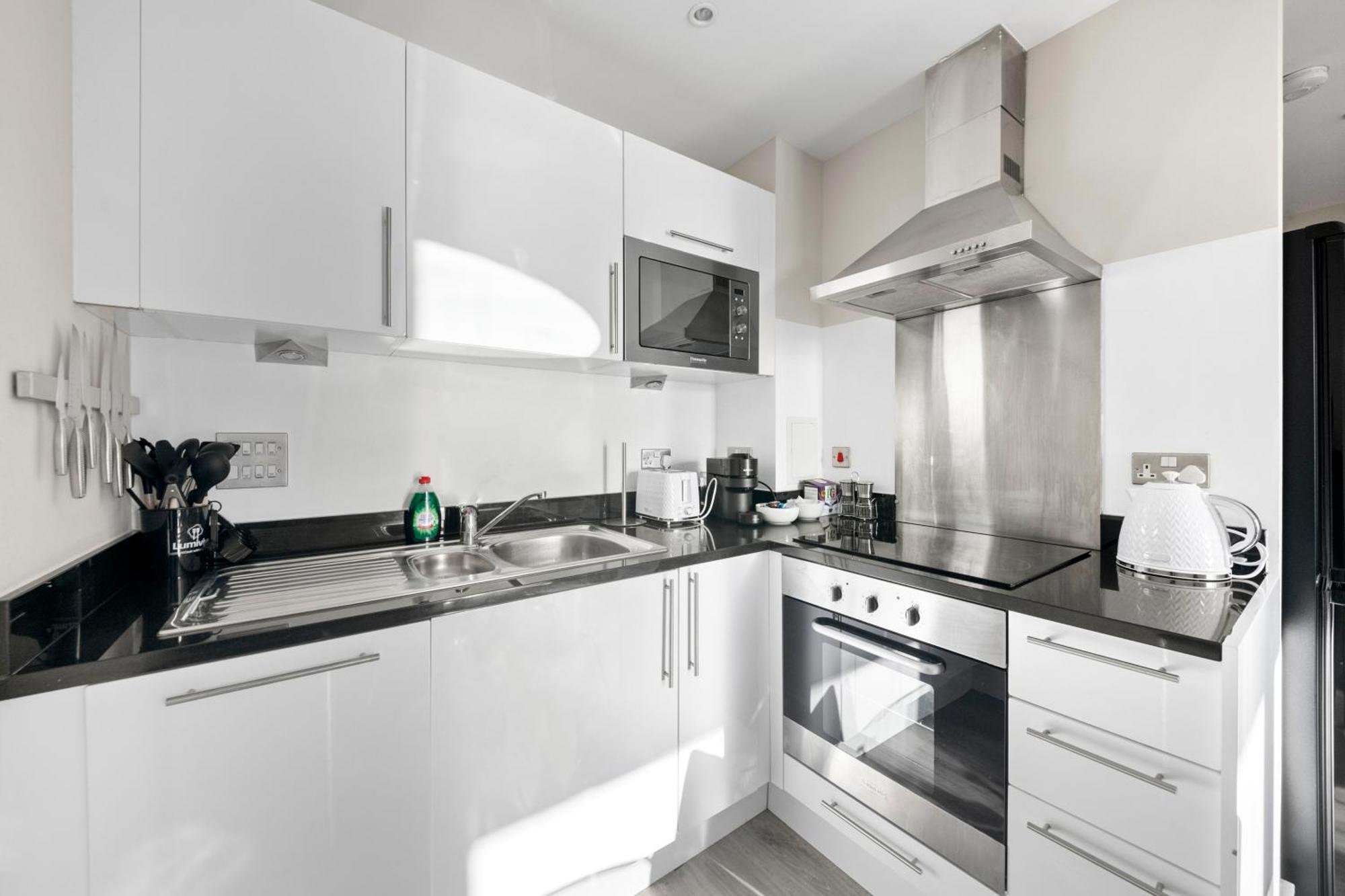 לונדון Londwell, Canary Wharf Skyline Balcony Suite מראה חיצוני תמונה