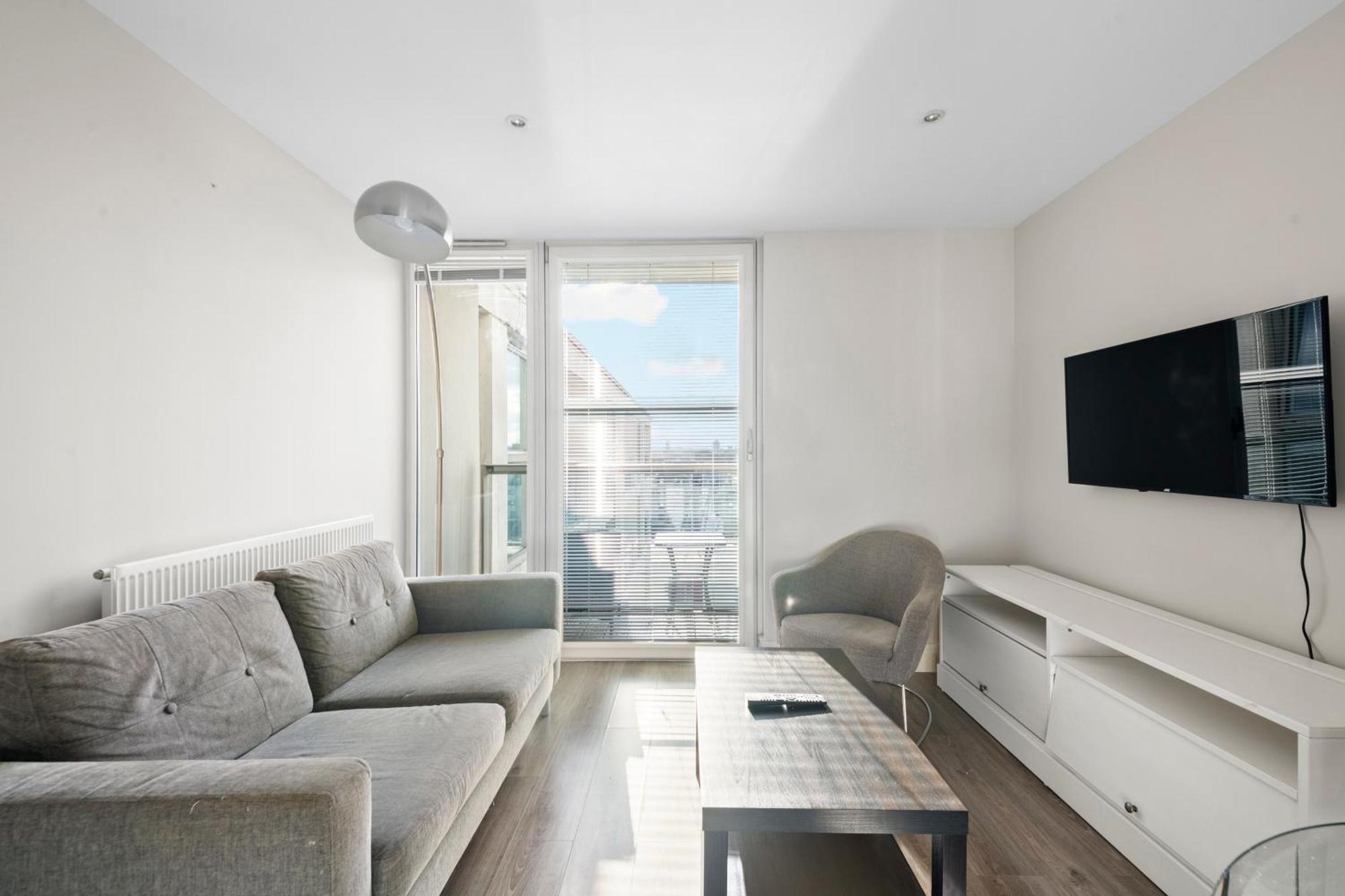 לונדון Londwell, Canary Wharf Skyline Balcony Suite מראה חיצוני תמונה